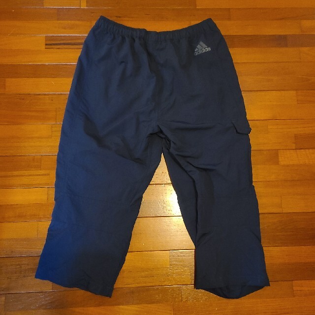 adidas(アディダス)のadidas　150  ハーフパンツ キッズ/ベビー/マタニティのキッズ服男の子用(90cm~)(パンツ/スパッツ)の商品写真