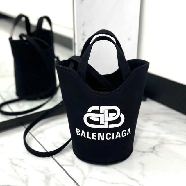 Ba - BALENCIAGA バレンシアガ ウェーブ バッグ ブラックの通販 by H&