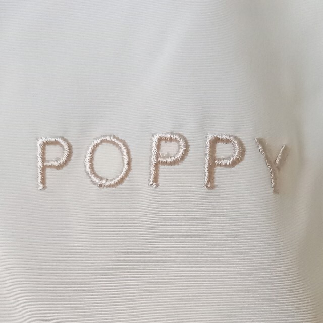 POPPY ポピー ハーフジップボリュームトップス［ホワイト］ レディースのトップス(シャツ/ブラウス(長袖/七分))の商品写真