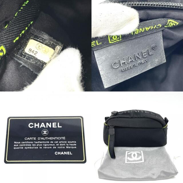 CHANEL(シャネル)のシャネル CHANEL ロゴ スポーツライン セカンドバッグ ポーチ ナイロン ブラック レディースのバッグ(クラッチバッグ)の商品写真