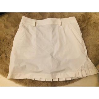 テーラーメイド(TaylorMade)のTaylorMade white skirt(ミニスカート)