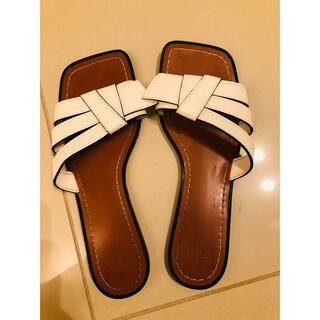 ザラ(ZARA)のZARA white ribbon slippers (スリッパ/ルームシューズ)
