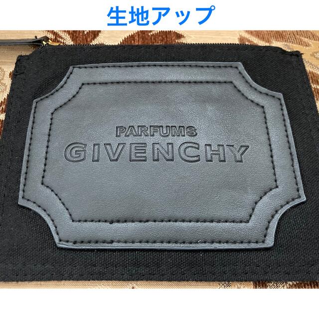 GIVENCHY(ジバンシィ)の未使用 GIVENCHY ジバンシィ フラットポーチ 黒 レディースのファッション小物(ポーチ)の商品写真