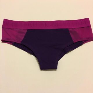 ヴィクトリアズシークレット(Victoria's Secret)の【新品】Victoria’s Secret PINK ショーツ Sサイズ(ショーツ)