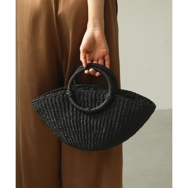 TODAYFUL(トゥデイフル)の【美品】完売 TODAYFUL サークルハンドバスケット黒 カゴバッグ BAG レディースのバッグ(かごバッグ/ストローバッグ)の商品写真