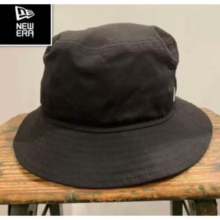 ニューエラー(NEW ERA)の(ほしさま専用)HN-23ニューエラ ブラック×ホワイトロゴ バケットHAT(ハット)