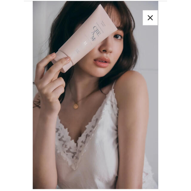 Her lip to(ハーリップトゥ)のHer lip to♡ SENSUAL RICH BODY CREAM コスメ/美容のボディケア(ボディクリーム)の商品写真