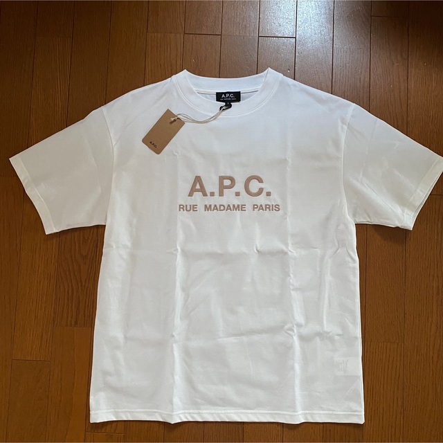 A.P.C  × BEAMS   Tシャツレディース