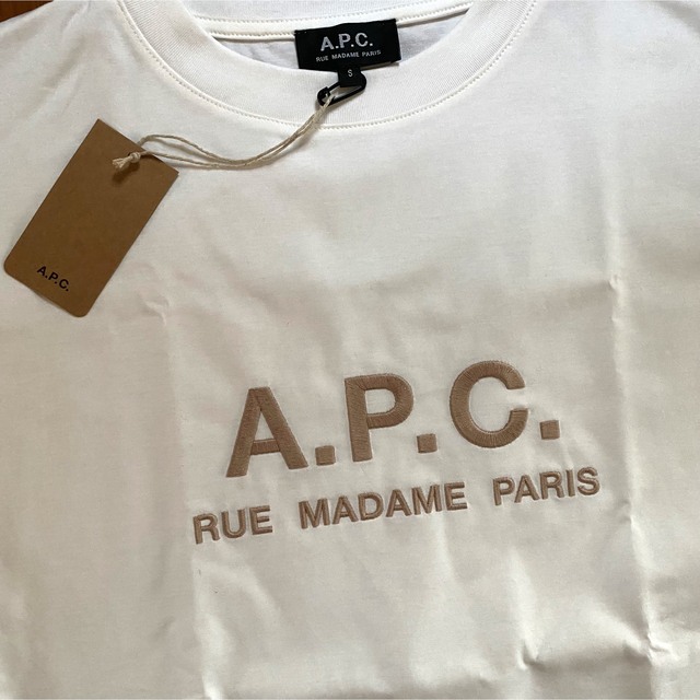 A.P.C(アーペーセー)のA.P.C  × BEAMS   Tシャツ レディースのトップス(Tシャツ(半袖/袖なし))の商品写真