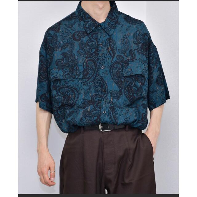 kutir 半袖柄シャツ　ブルー　エメラルドグリーン　 メンズのトップス(シャツ)の商品写真