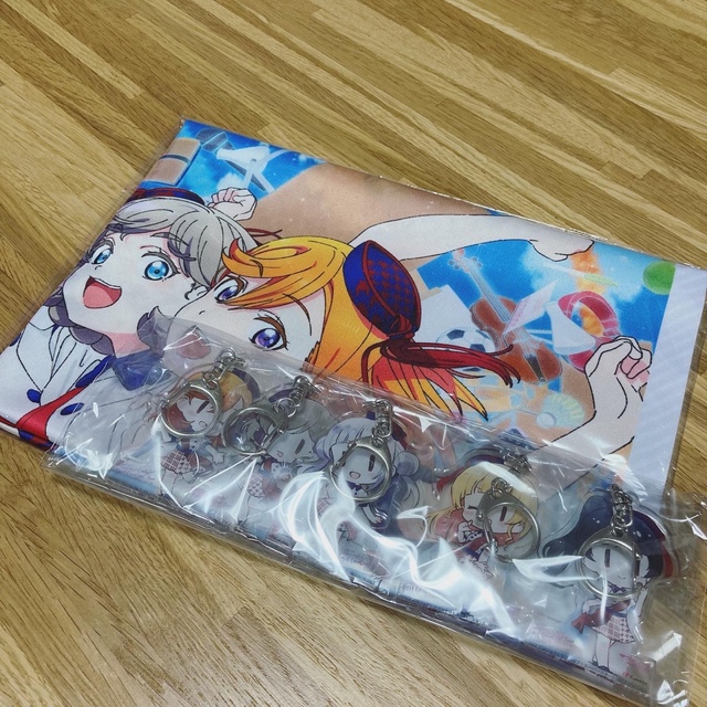 卸売 ラブライブ スーパースター アクリルキーホルダー 屏風 布ポスター