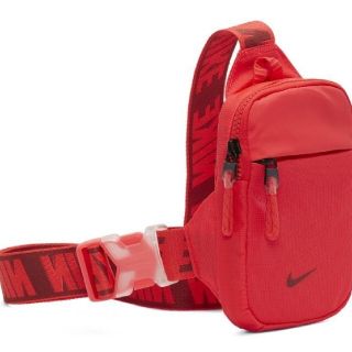 ナイキ(NIKE)の新品 NIKE ナイキ ショルダーバッグ  エッセンシャル S ヒップバッグ(ボディーバッグ)