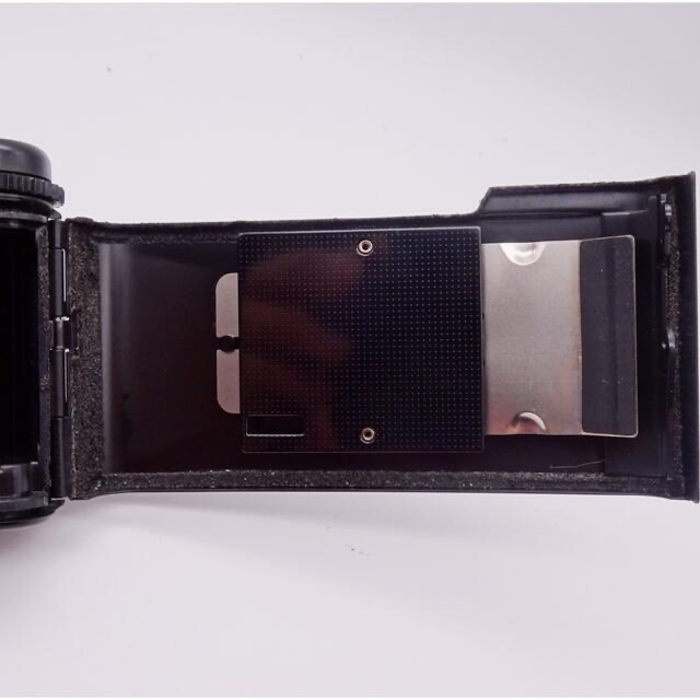 OLYMPUS(オリンパス)の【ひな様専用】 OLYMPUS XA2＋A11 ストロボ  フィルムカメラ スマホ/家電/カメラのカメラ(フィルムカメラ)の商品写真