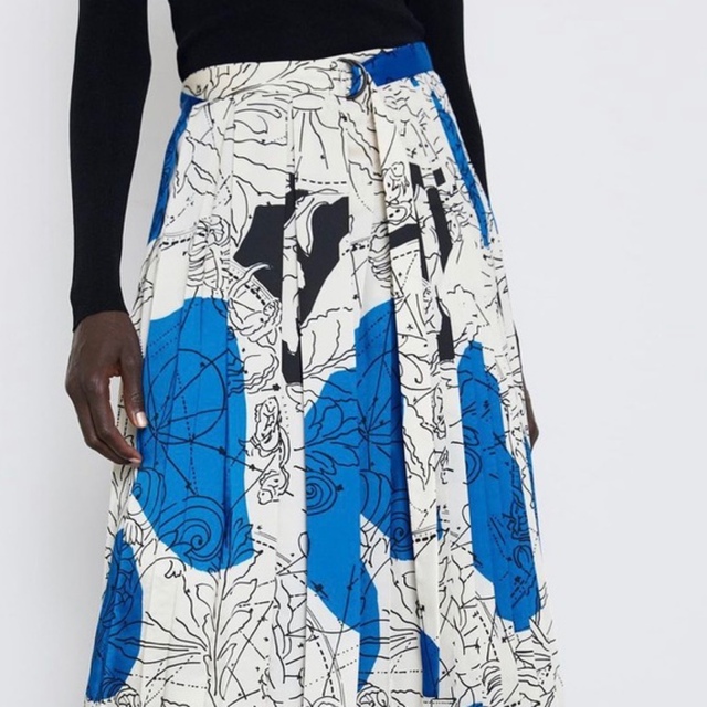 ZARA(ザラ)のZaraマキシスカート/Sサイズ レディースのスカート(ロングスカート)の商品写真