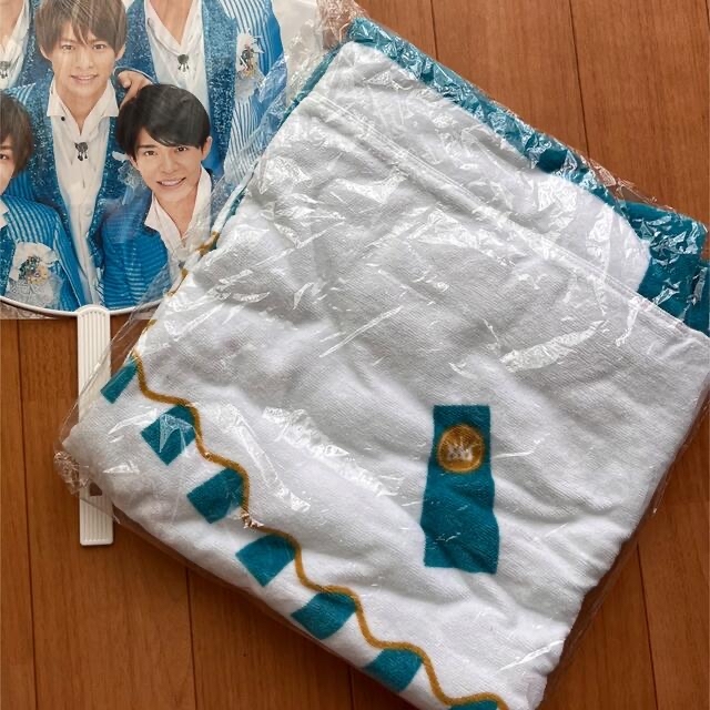 King & Prince(キングアンドプリンス)のking&prince 神宮寺勇太 マントタオル エンタメ/ホビーのタレントグッズ(アイドルグッズ)の商品写真