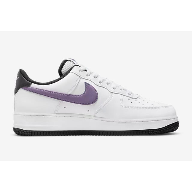 国内正規品！Nike AIR FORCE1  25パープル