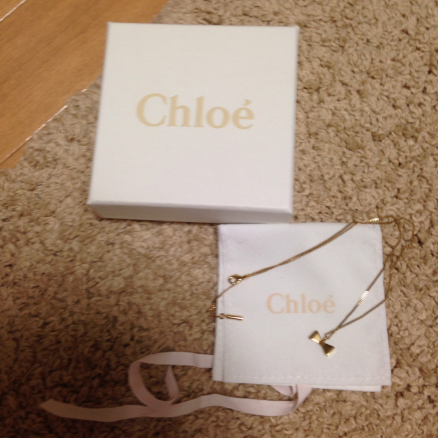 Chloe(クロエ)のクロエ リボン ネックレス レディースのアクセサリー(ネックレス)の商品写真