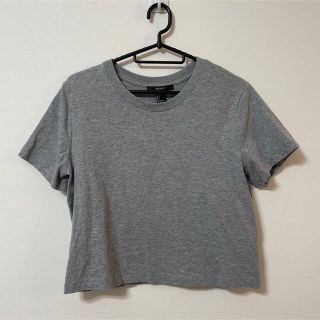 フォーエバートゥエンティーワン(FOREVER 21)のtシャツ グレー　フォーエバー21(Tシャツ(半袖/袖なし))