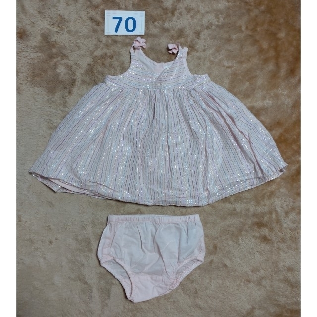 babyGAP(ベビーギャップ)のベビーギャップ ワンピース 70 キッズ/ベビー/マタニティのベビー服(~85cm)(ワンピース)の商品写真