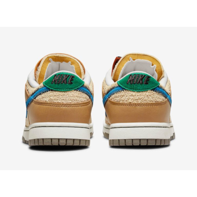 size? × Nike Dunk Low Dark Driftwood