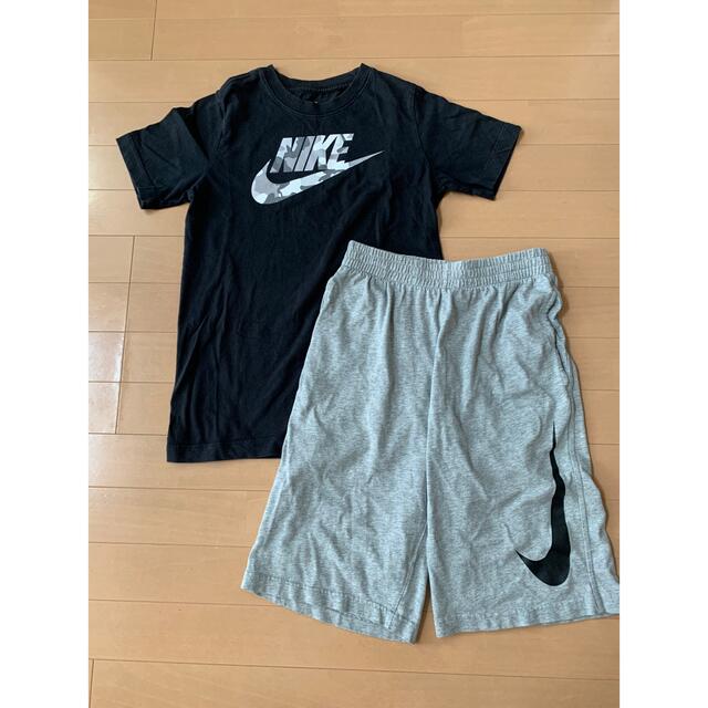 NIKE(ナイキ)のキッズ　NIKE 上下セット　Lサイズ キッズ/ベビー/マタニティのキッズ服男の子用(90cm~)(Tシャツ/カットソー)の商品写真