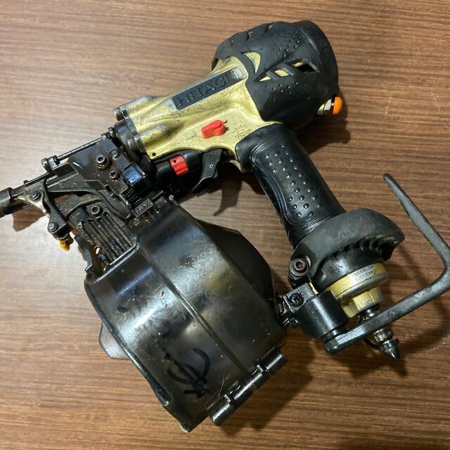 日立 高圧65釘打ち機-