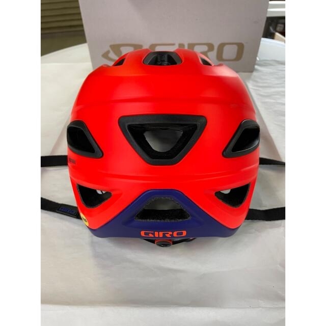 GIRO(ジロ)のGIRO MONTARO MIPS ヘルメット スポーツ/アウトドアの自転車(その他)の商品写真