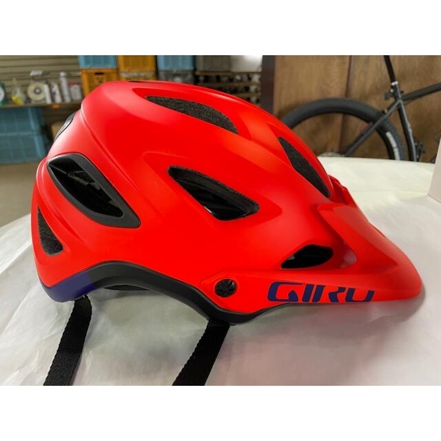 自転車GIRO MONTARO MIPS ヘルメット