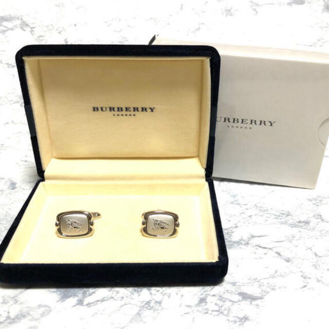 BURBERRY(バーバリー)の処分特価BURBERRYバーバリー ホースマークカフス メンズのファッション小物(カフリンクス)の商品写真