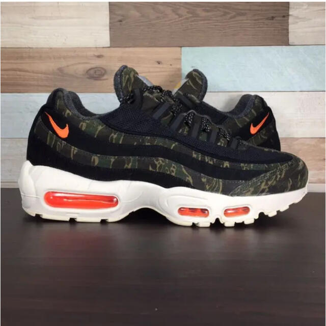 NIKE AIR MAX 95 × CARHARTT WIP 26cm