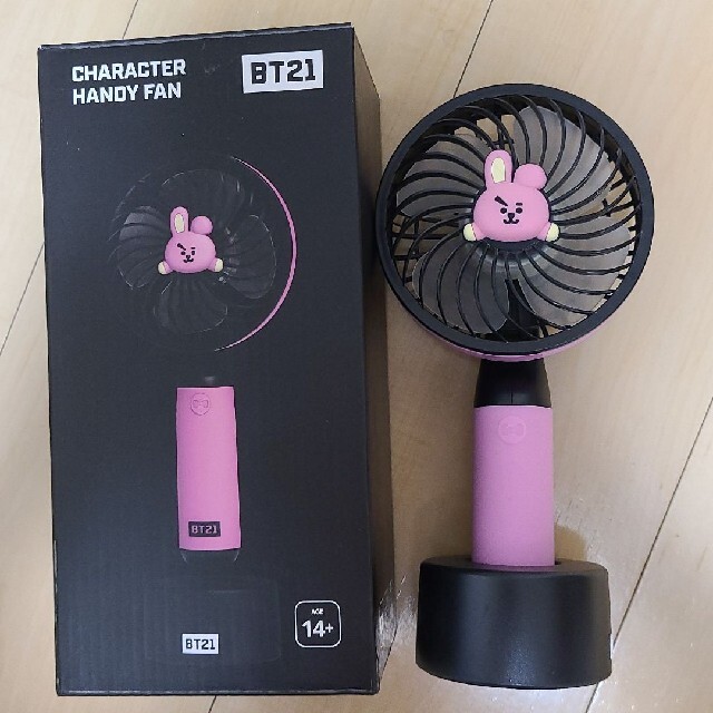 BT21(ビーティーイシビル)のBT21 COOKY ハンディーファン 扇風機 BTS スマホ/家電/カメラの冷暖房/空調(扇風機)の商品写真