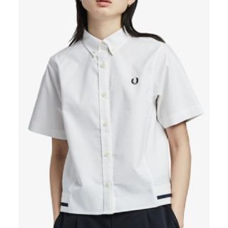 超美品！！フレッドペリー半袖シャツ 黒×白 UK10  定価：12,960円