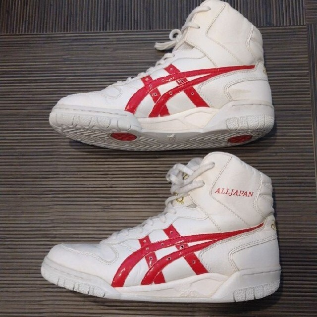 asics(アシックス)のアシックス　ファブレ オールジャパン　白x赤　24.5センチ レディースの靴/シューズ(スニーカー)の商品写真