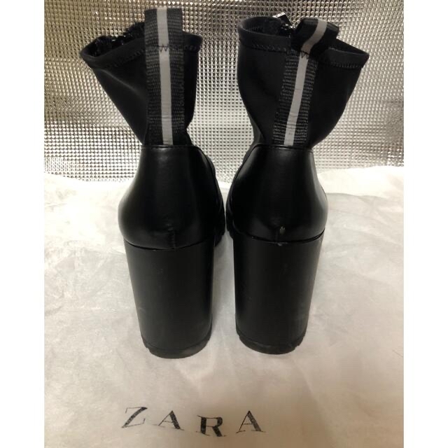 ZARA(ザラ)のZara チャンクヒール厚底ブーツsize41 レディースの靴/シューズ(ブーツ)の商品写真