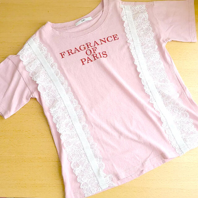 GRL(グレイル)のGRL レースフリル付きTシャツMくすみピンク レディースのトップス(Tシャツ(半袖/袖なし))の商品写真
