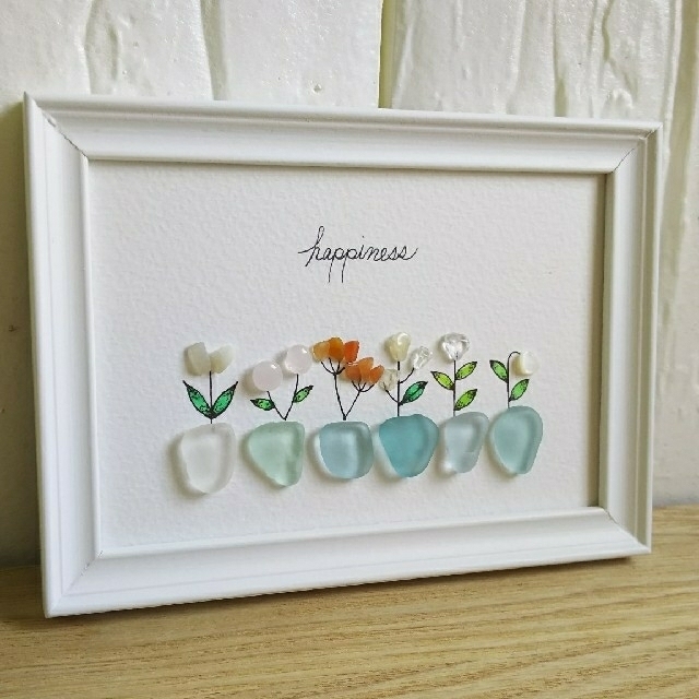 【売り切れました】色々なお花の花瓶*シーグラスアート☆天然石 | フリマアプリ ラクマ