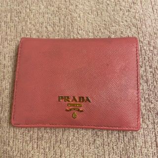 プラダ(PRADA)のプラダ ピンク 二つ折り財布(財布)