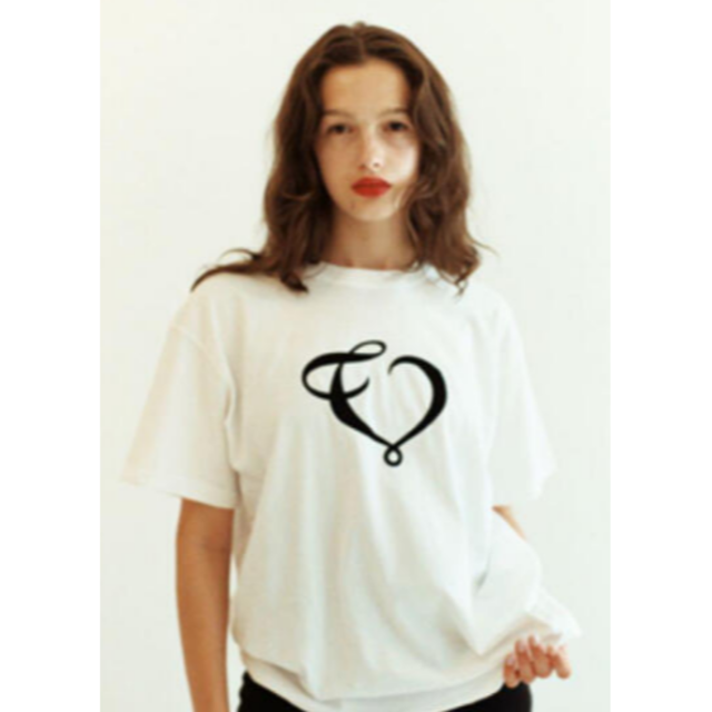 ご予約品】 the ハートロゴTシャツ virgins Tシャツ/カットソー(半袖