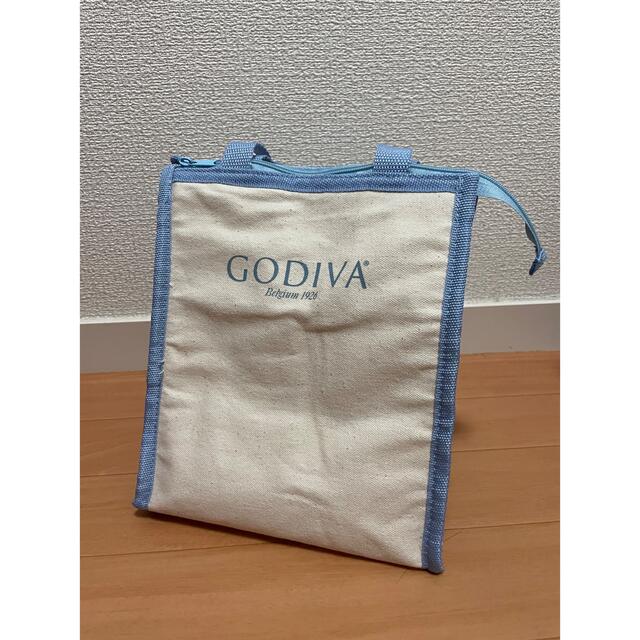 GODIVA保冷バック ブルー インテリア/住まい/日用品のキッチン/食器(弁当用品)の商品写真