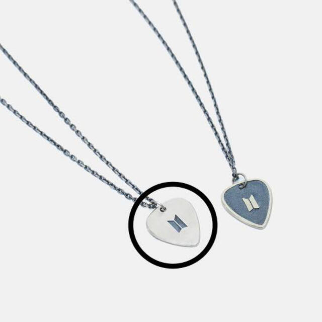 BTS ネックレス SUGA GUITAR PICK NECKLACE ユンギ 【​限​定​販​売 ...