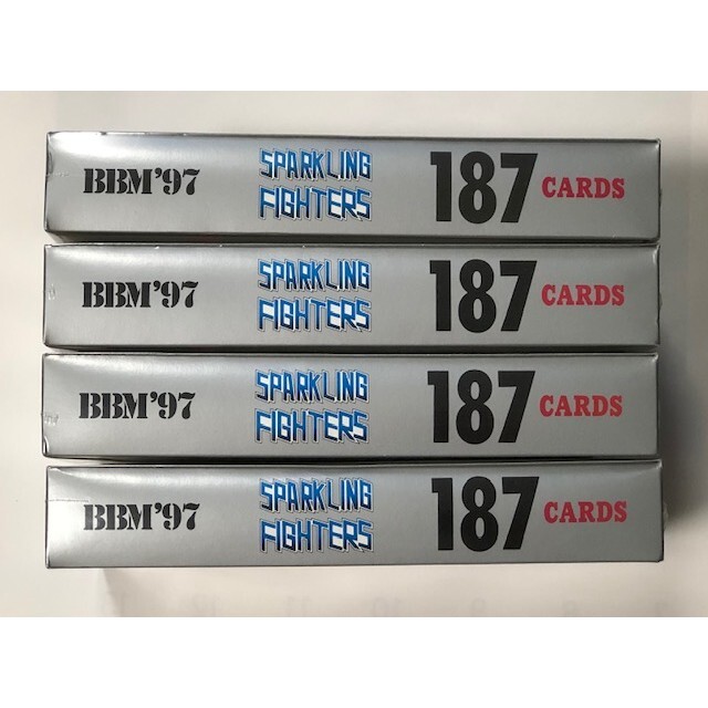 希少品【新品未開封】BBM`97プロレスリングカード スパークリングファイターズ