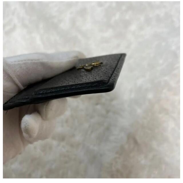 100%新品お得 Gucci 美品 訳あり GUCCI ブラック レザー Bee カード 定期入れの通販 by  daikichisyouten｜グッチならラクマ