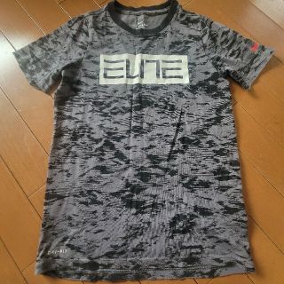 ナイキ(NIKE)のNIKE●Tシャツ●半袖●グレー●ジュニア ドライフィット●(Tシャツ/カットソー)