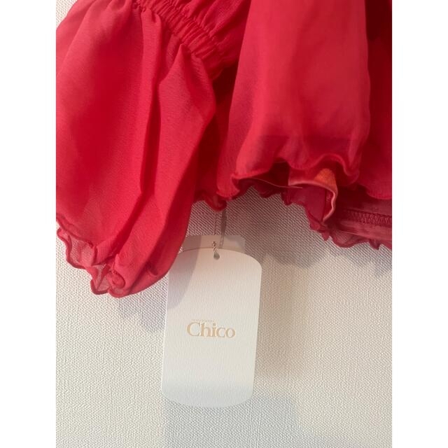 who's who Chico(フーズフーチコ)の【新品・タグ付】who's who Chico｜シフォンブラウス｜¥6,490 レディースのトップス(シャツ/ブラウス(長袖/七分))の商品写真