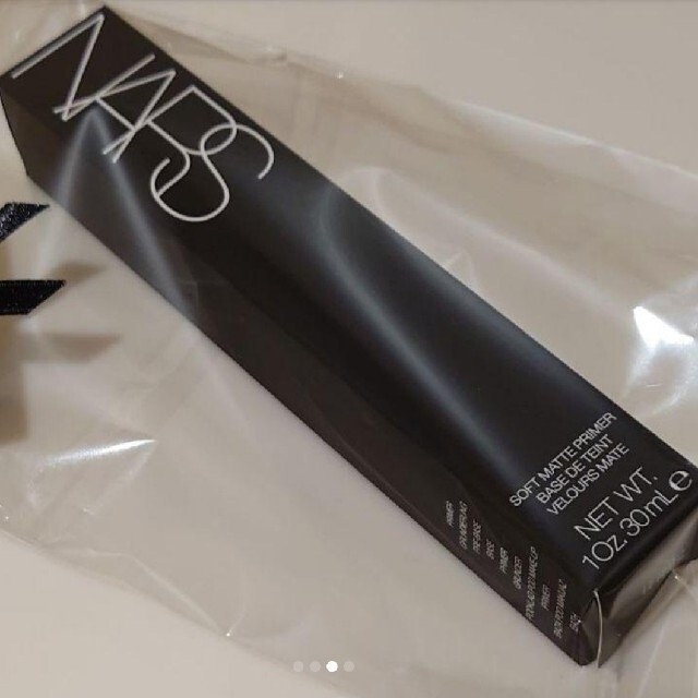 NARS(ナーズ)の【新品未使用】NARS　ナーズソフトマットプライマー30ml コスメ/美容のベースメイク/化粧品(化粧下地)の商品写真