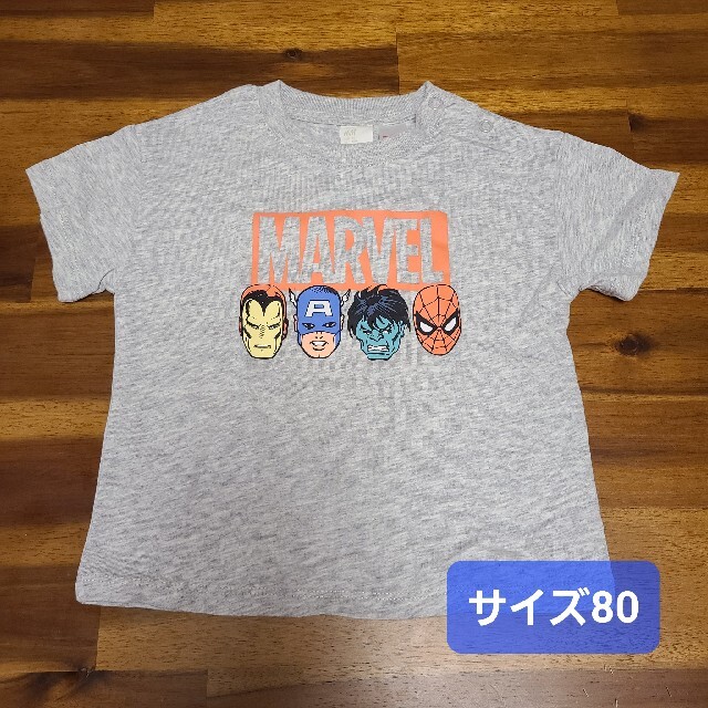 H&M(エイチアンドエム)のH&M MARVEL半袖Tシャツ キッズ/ベビー/マタニティのベビー服(~85cm)(Ｔシャツ)の商品写真