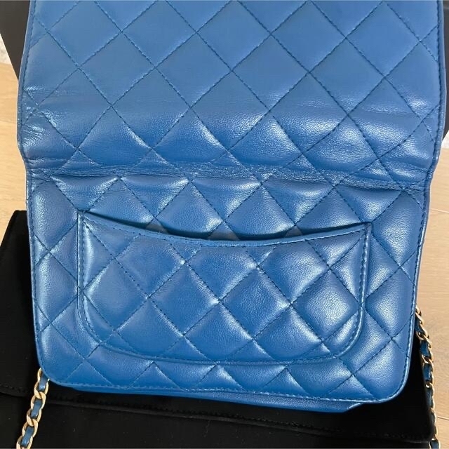 CHANEL シャネル チェーンウォレット　ボール