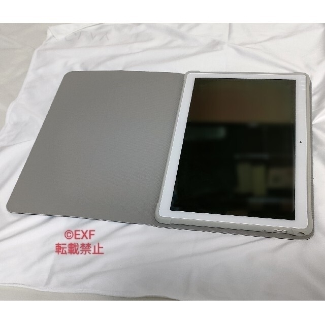 NEC LAVIE Tab E 10.1" androidタブレット（美品）