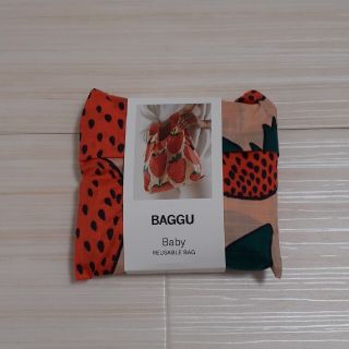 バグゥ(BAGGU)のBAGGU バグー Baby strawberry エコバッグ バグゥ 苺柄(エコバッグ)