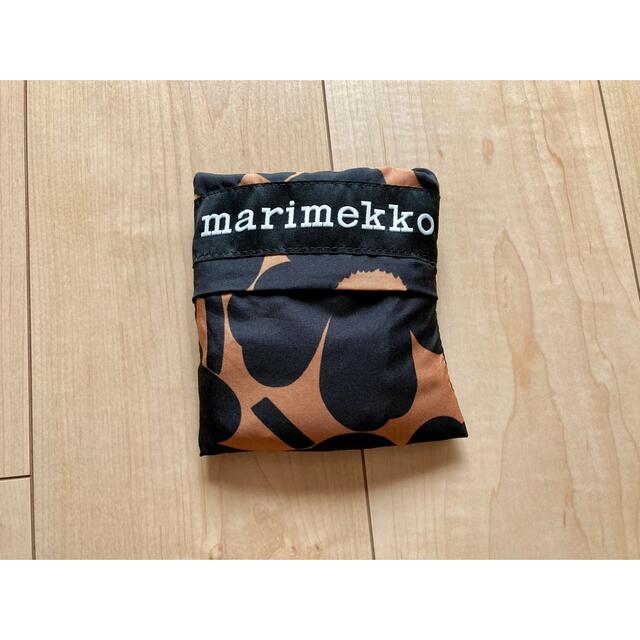 marimekko(マリメッコ)のマリメッコ　スマートバッグ　ミニウニッコ　ブラウンブラック レディースのバッグ(エコバッグ)の商品写真